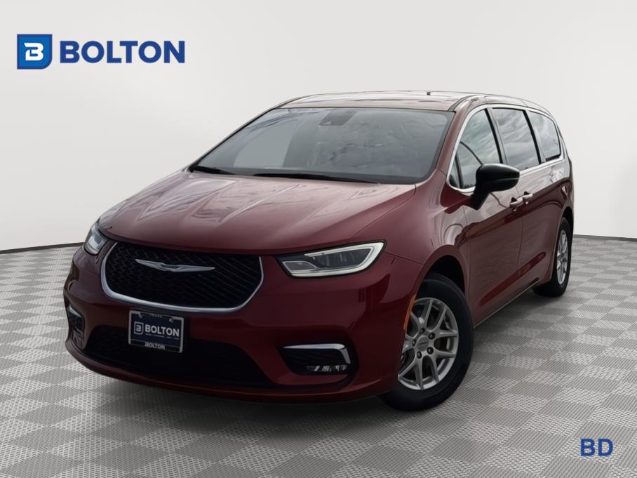 Red Hot Pearlcoat 2025 Chrysler Pacifica Minivan Front-Wheel Drive 9-Speed Automatic