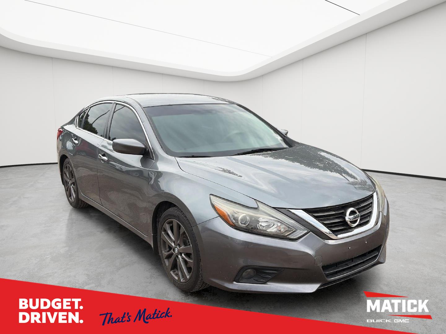  2016 Nissan Altima 2.5 SR   
