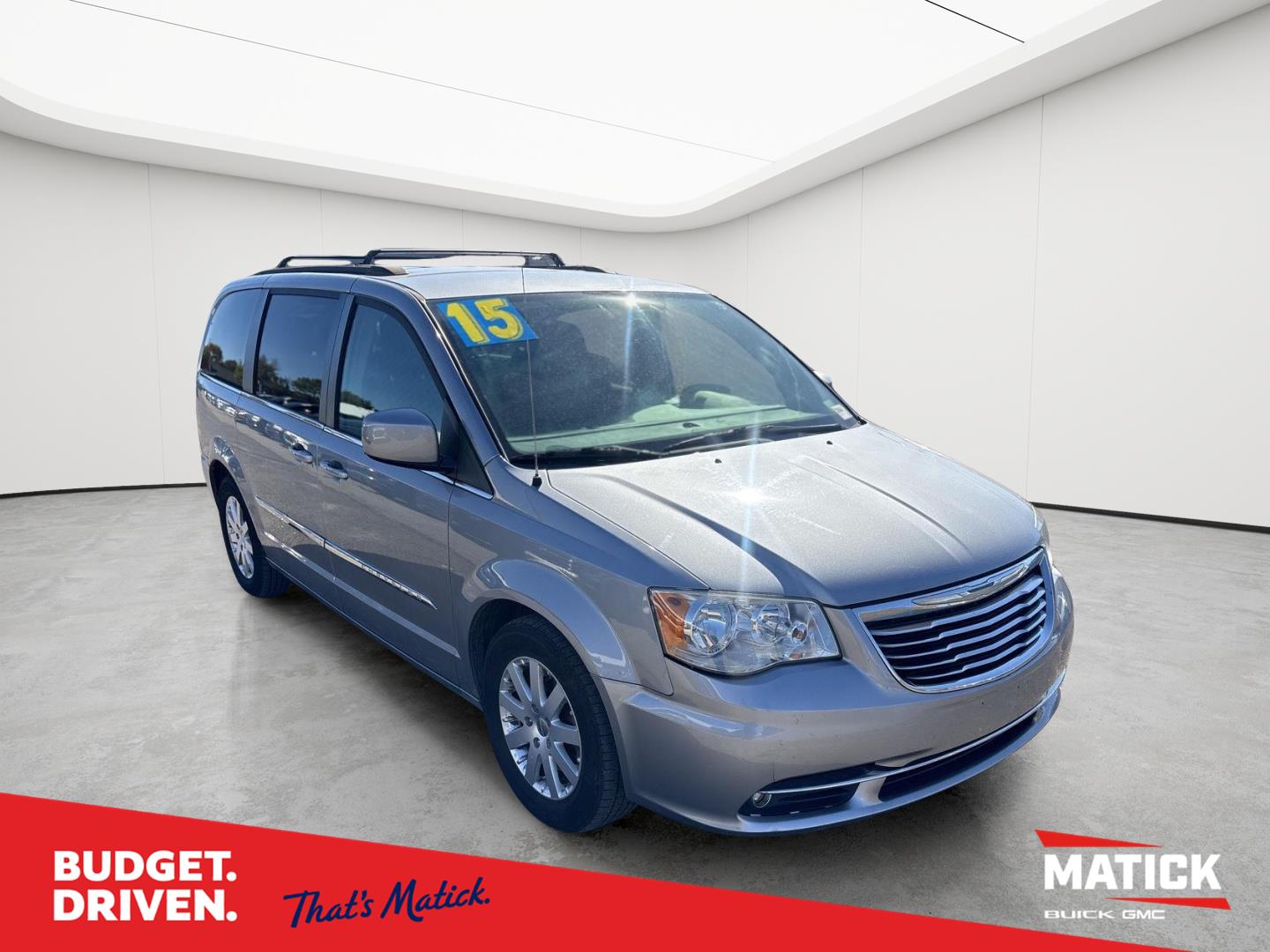 Billet Silver Metallic Clearcoat 2015 Chrysler Town & Country Minivan Front-Wheel Drive 6-Speed Automatic