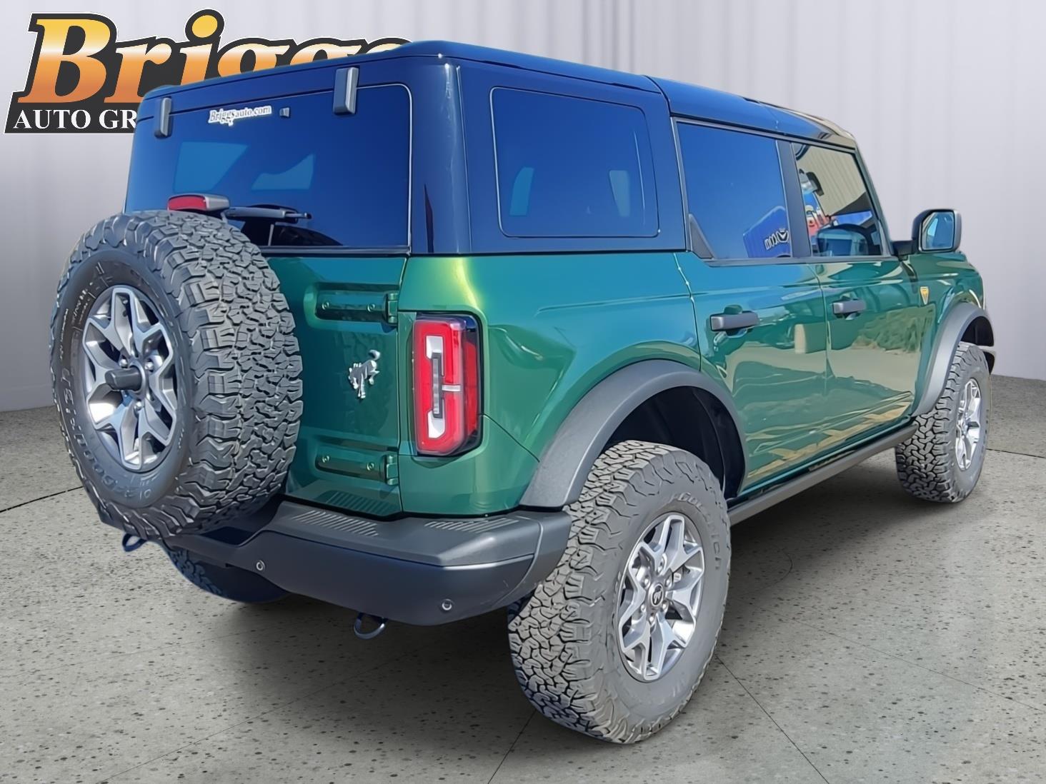 View vehicle photo 6