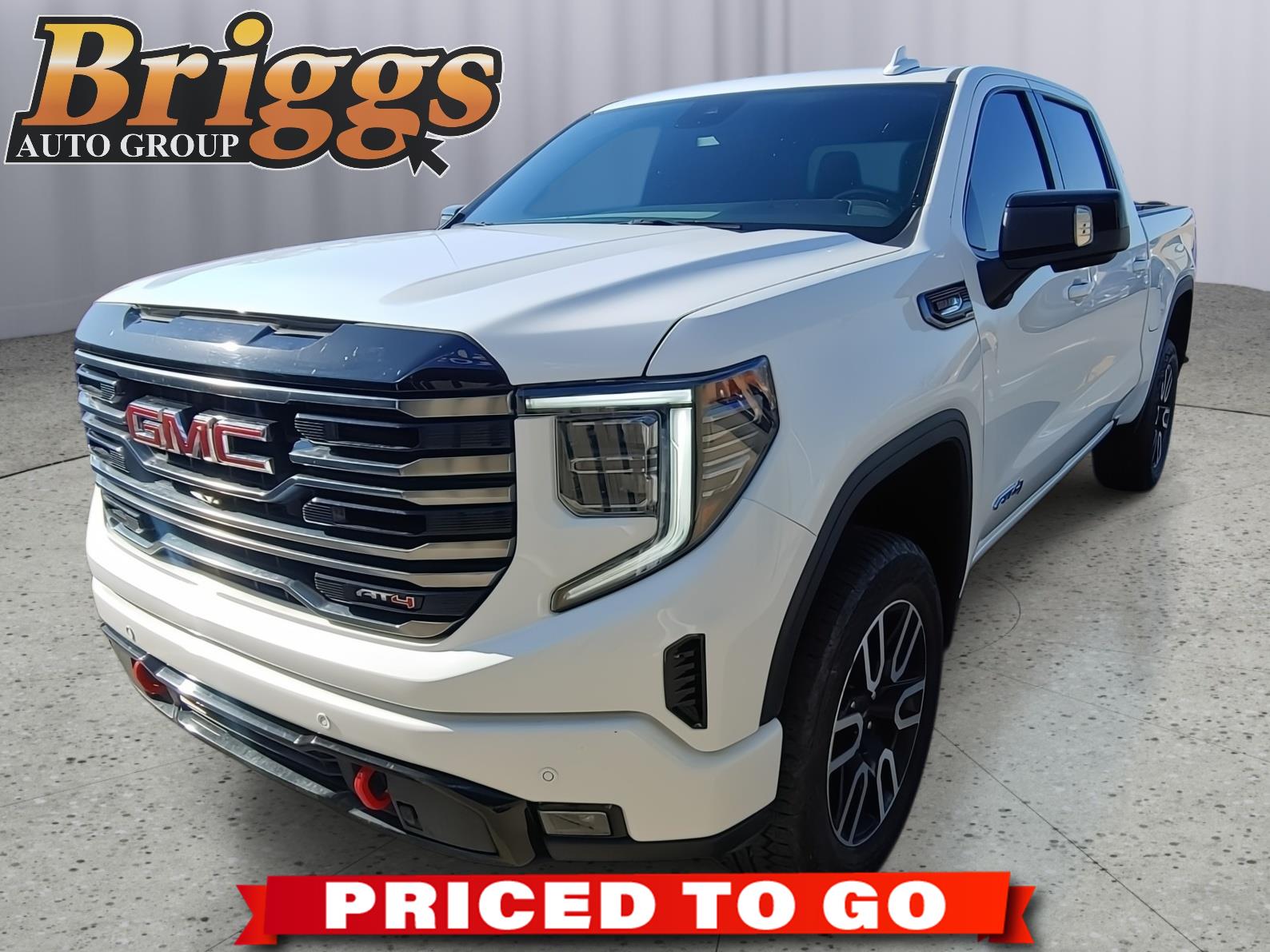 2025 GMC Sierra 1500 AT4 Crew Cab 4WD