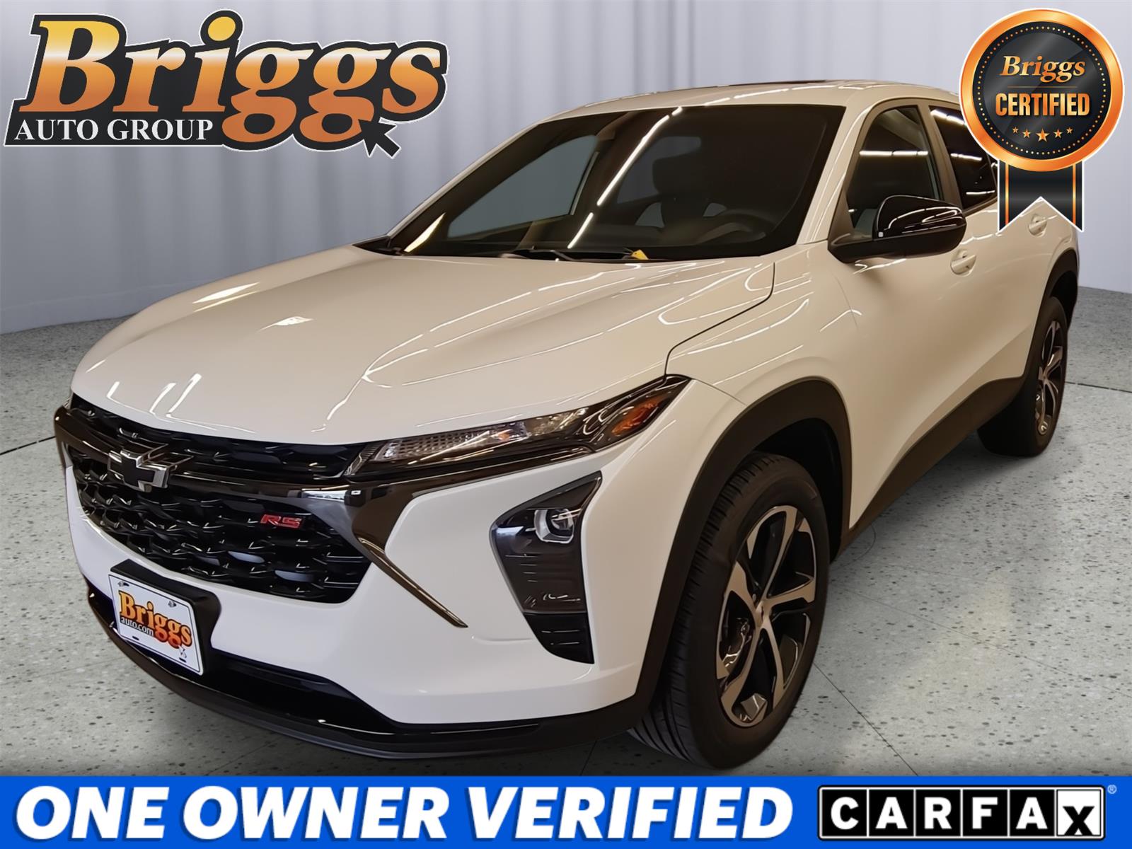 Summit White 2025 Chevrolet Trax SUV / Crossover Front-Wheel Drive 6-Speed Automatic