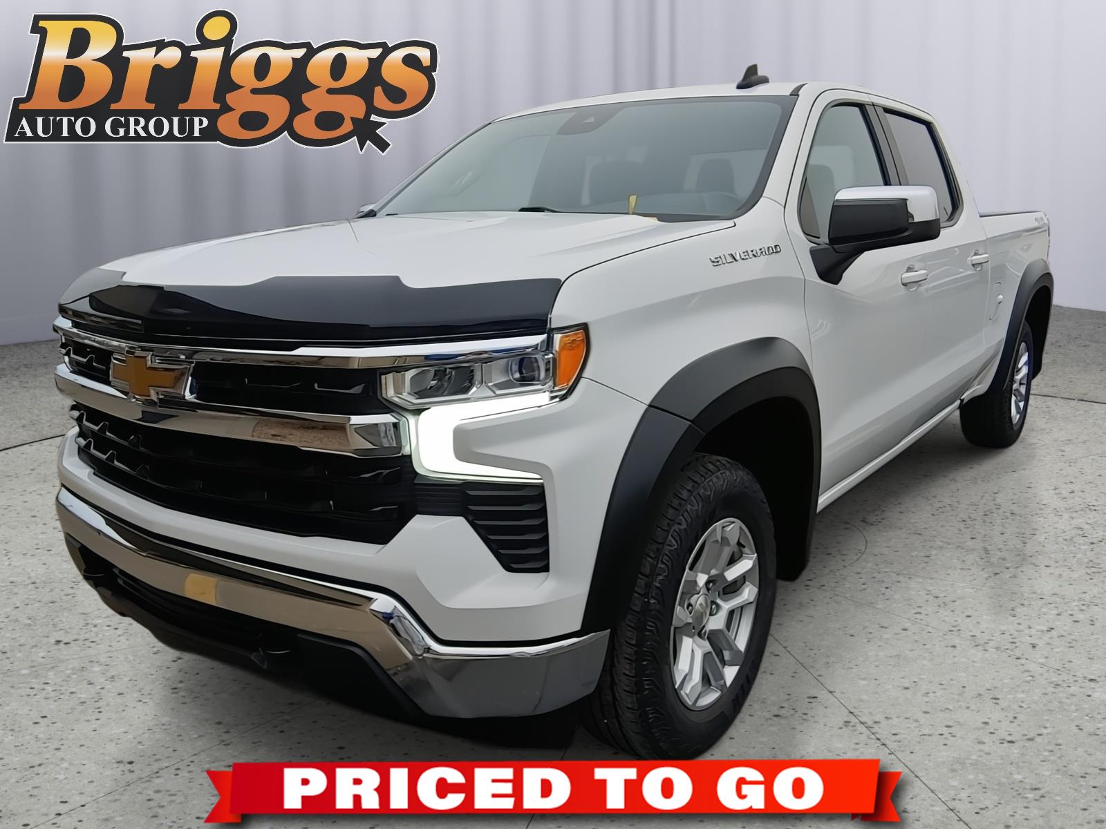 Summit White 2022 Chevrolet Silverado 1500 LT Crew Cab 4WD Pickup Truck Four-Wheel Drive Automatic