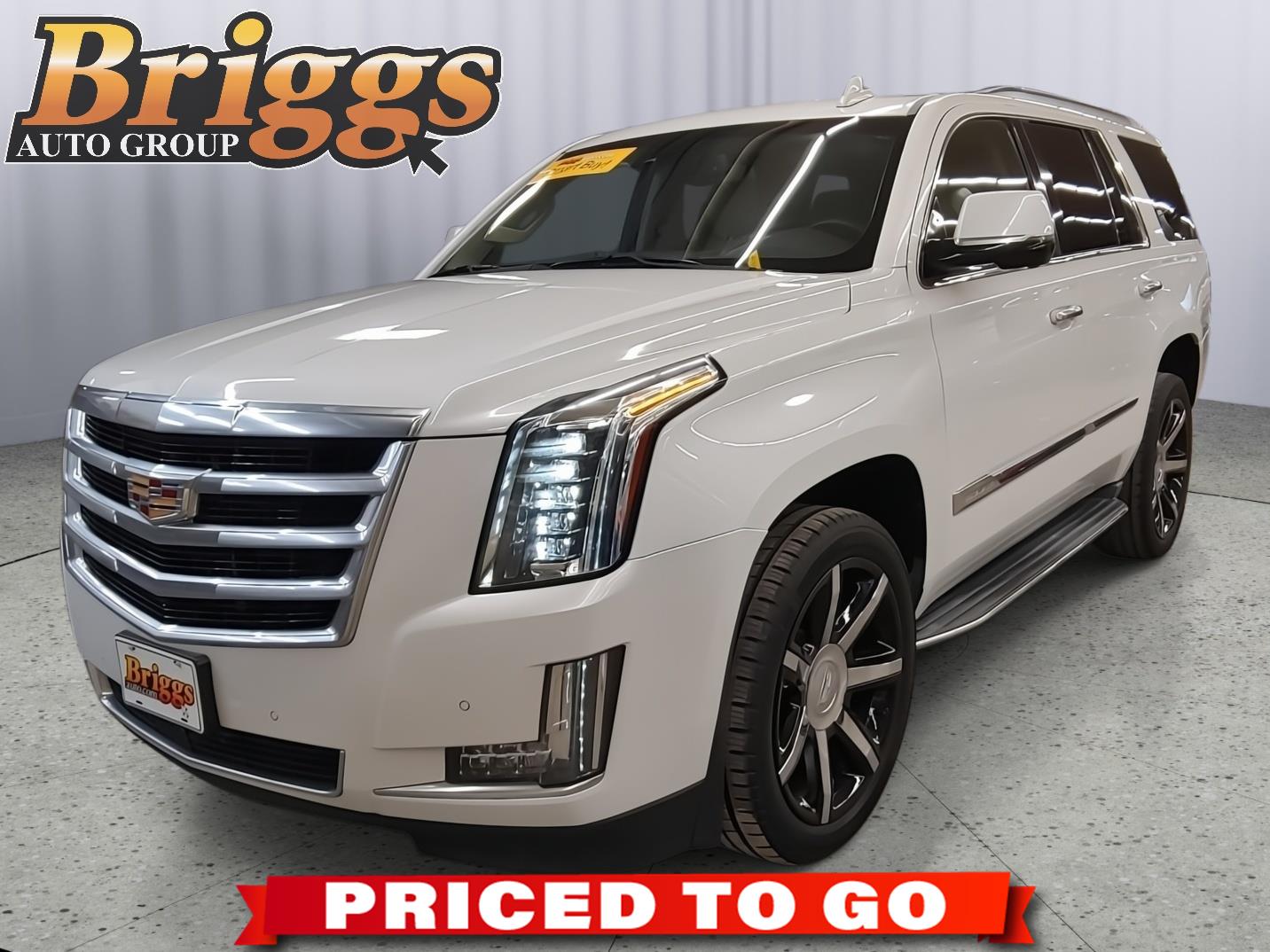 Crystal White Tricoat 2016 Cadillac Escalade Luxury 4WD SUV / Crossover Four-Wheel Drive 8-Speed Automatic