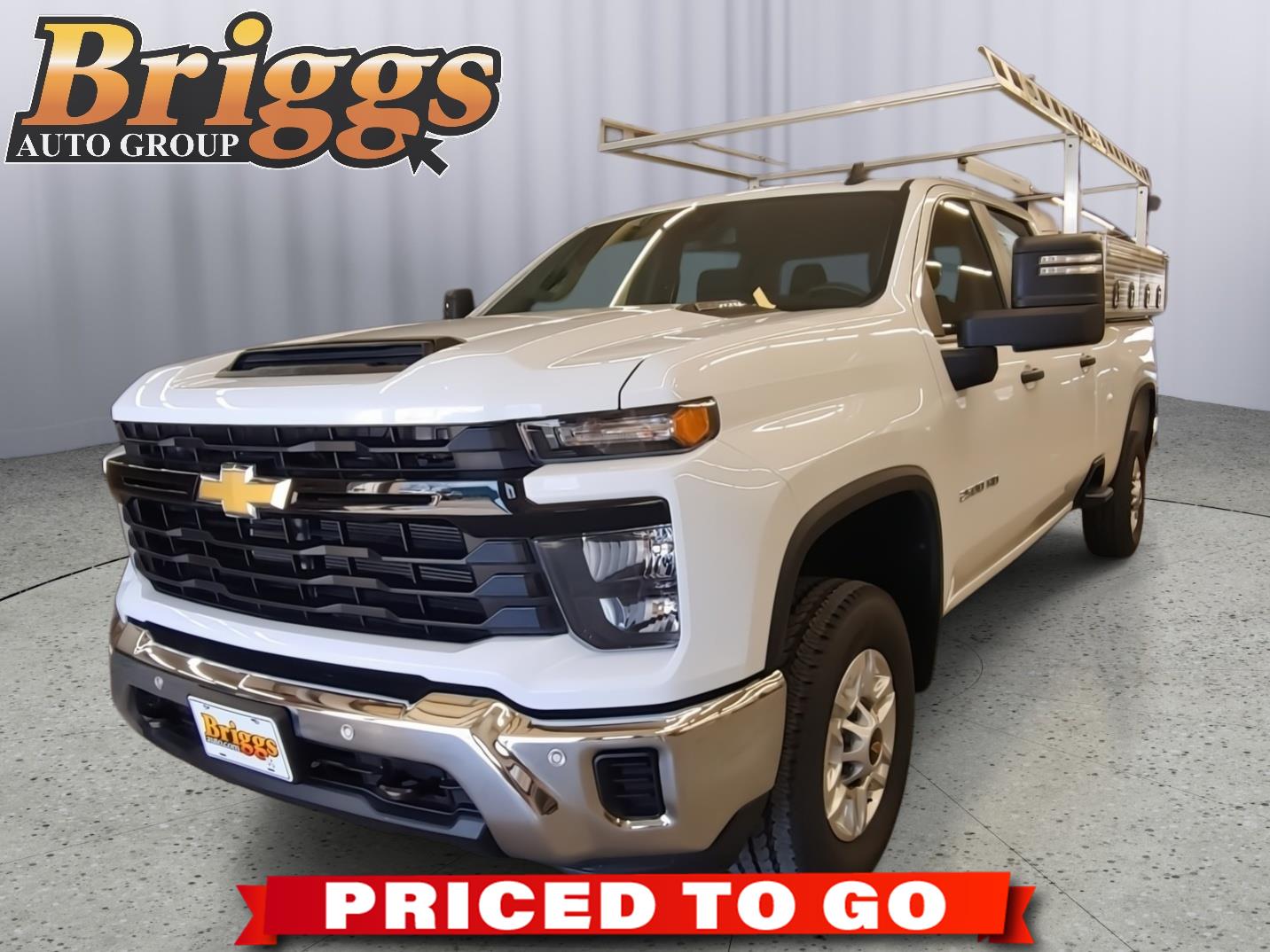 Summit White 2025 Chevrolet Silverado 2500HD Work Truck Crew Cab 4WD Pickup Truck Four-Wheel Drive Automatic