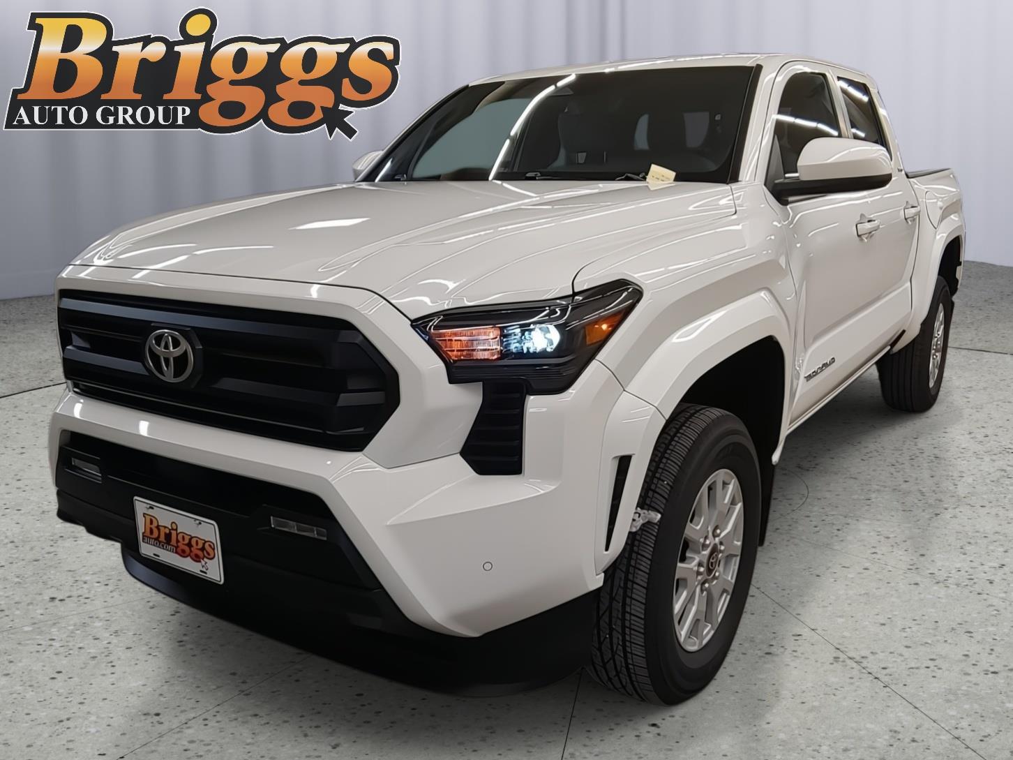 2024 Toyota Tacoma SR5 Double Cab 4WD