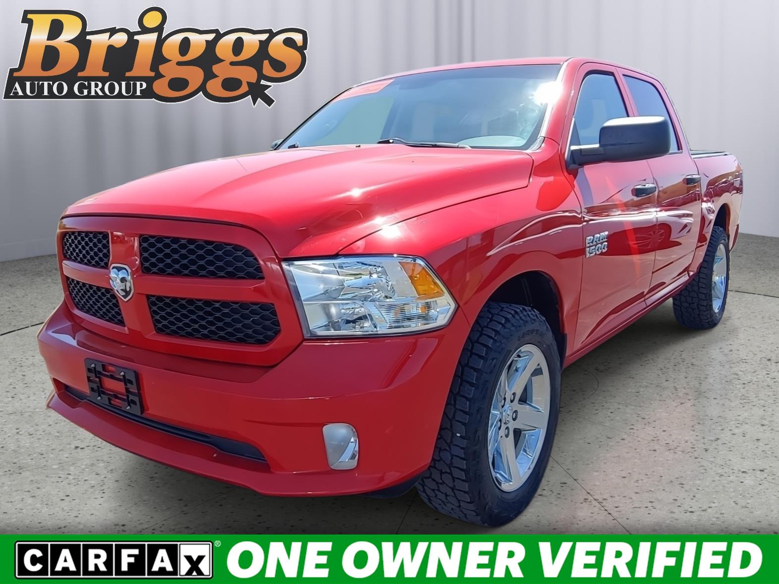 Flame Red Clearcoat 2015 RAM 1500 Express Crew Cab 4WD Pickup Truck Four-Wheel Drive 8-Speed Automatic