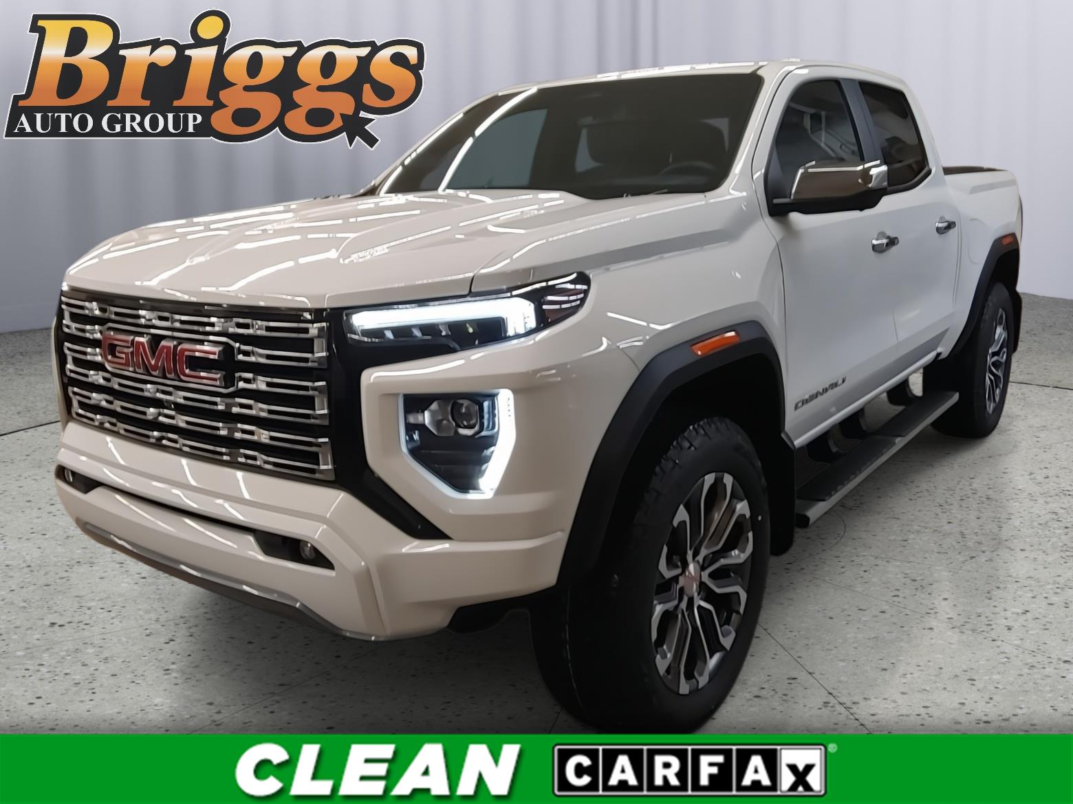 Summit White 2024 GMC Canyon Pickup Truck Four-Wheel Drive 8-Speed Automatic
