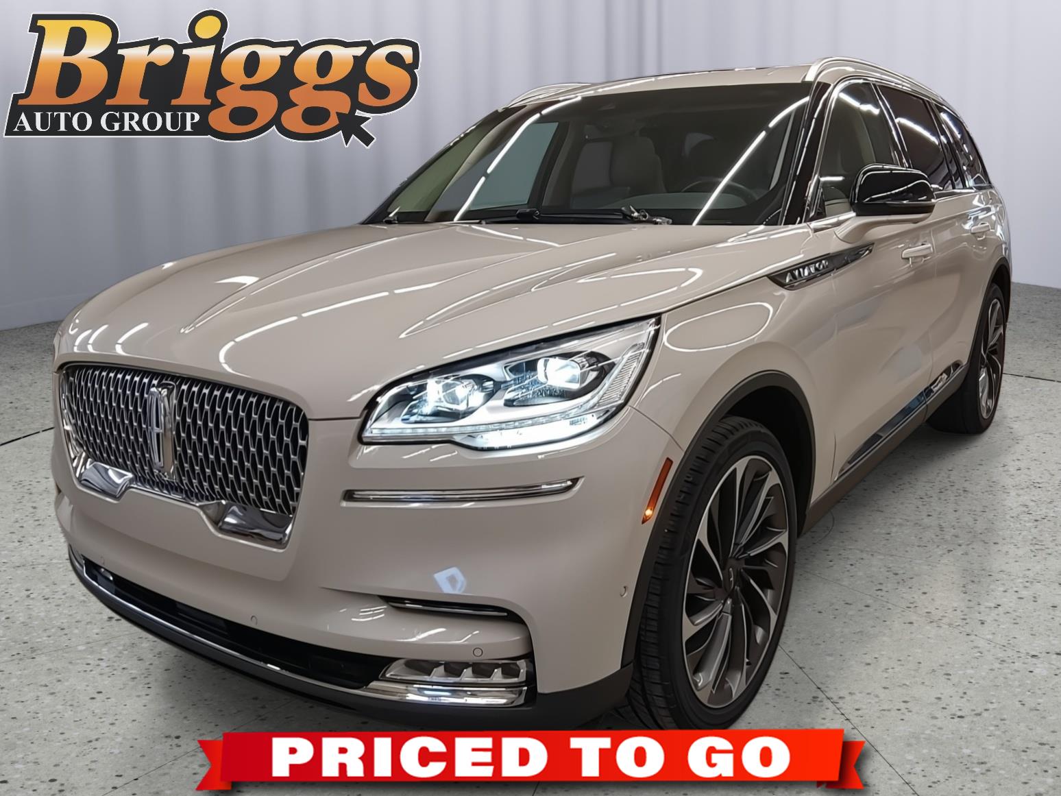 Ceramic Pearl Metallic Tri-Coat 2020 Lincoln Aviator Reserve AWD SUV / Crossover All-Wheel Drive Automatic