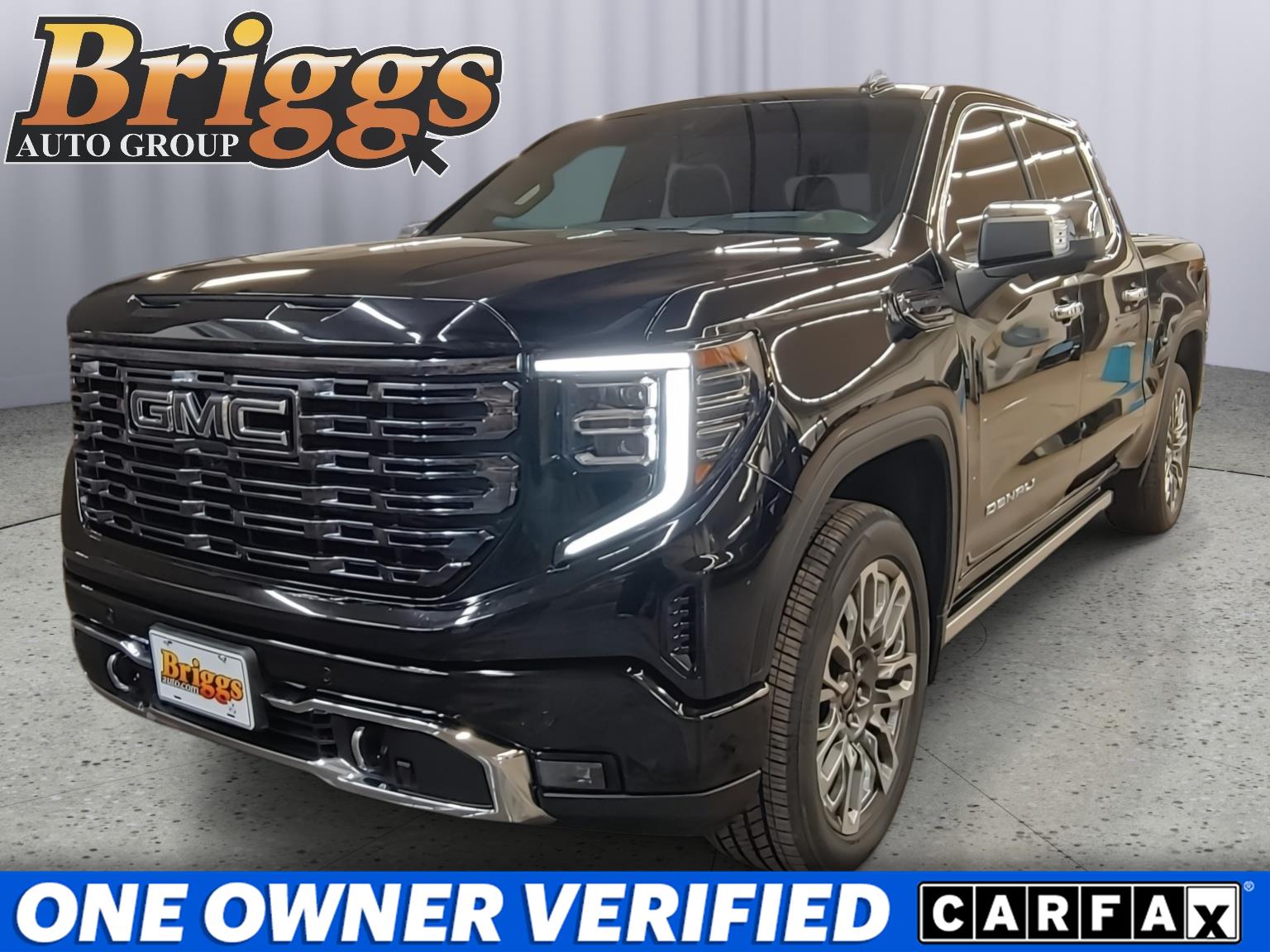 Onyx Black 2026 GMC Sierra 1500 Denali Ultimate Crew Cab 4WD Pickup Truck Four-Wheel Drive Automatic