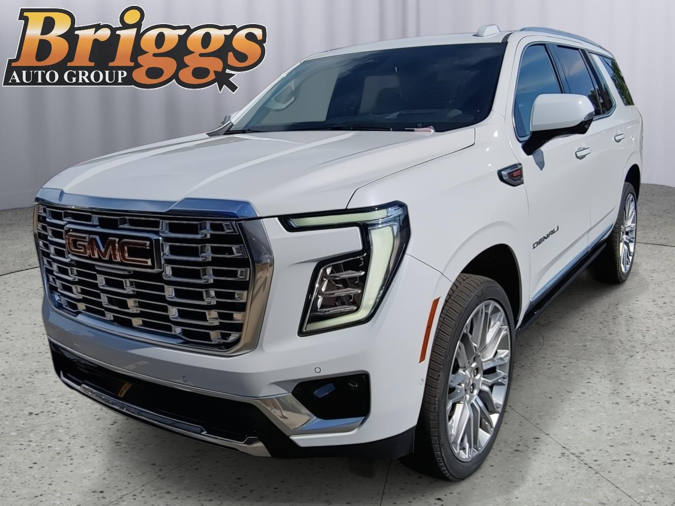 Glacier White Tricoat 2026 GMC Yukon Denali 4WD SUV / Crossover Four-Wheel Drive Automatic