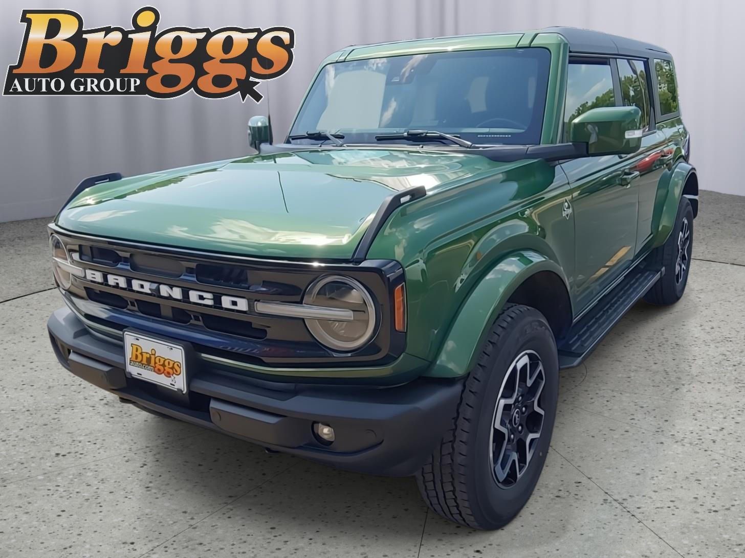 Eruption Green Metallic 2023 Ford Bronco SUV / Crossover Four-Wheel Drive Automatic