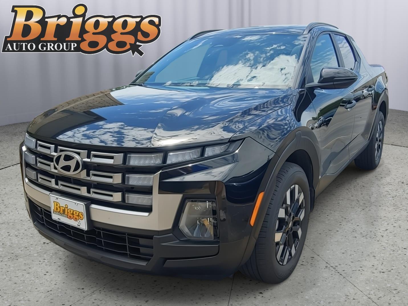 Phantom Black 2025 Hyundai Santa Cruz SEL Activity FWD Pickup Truck Front-Wheel Drive Automatic