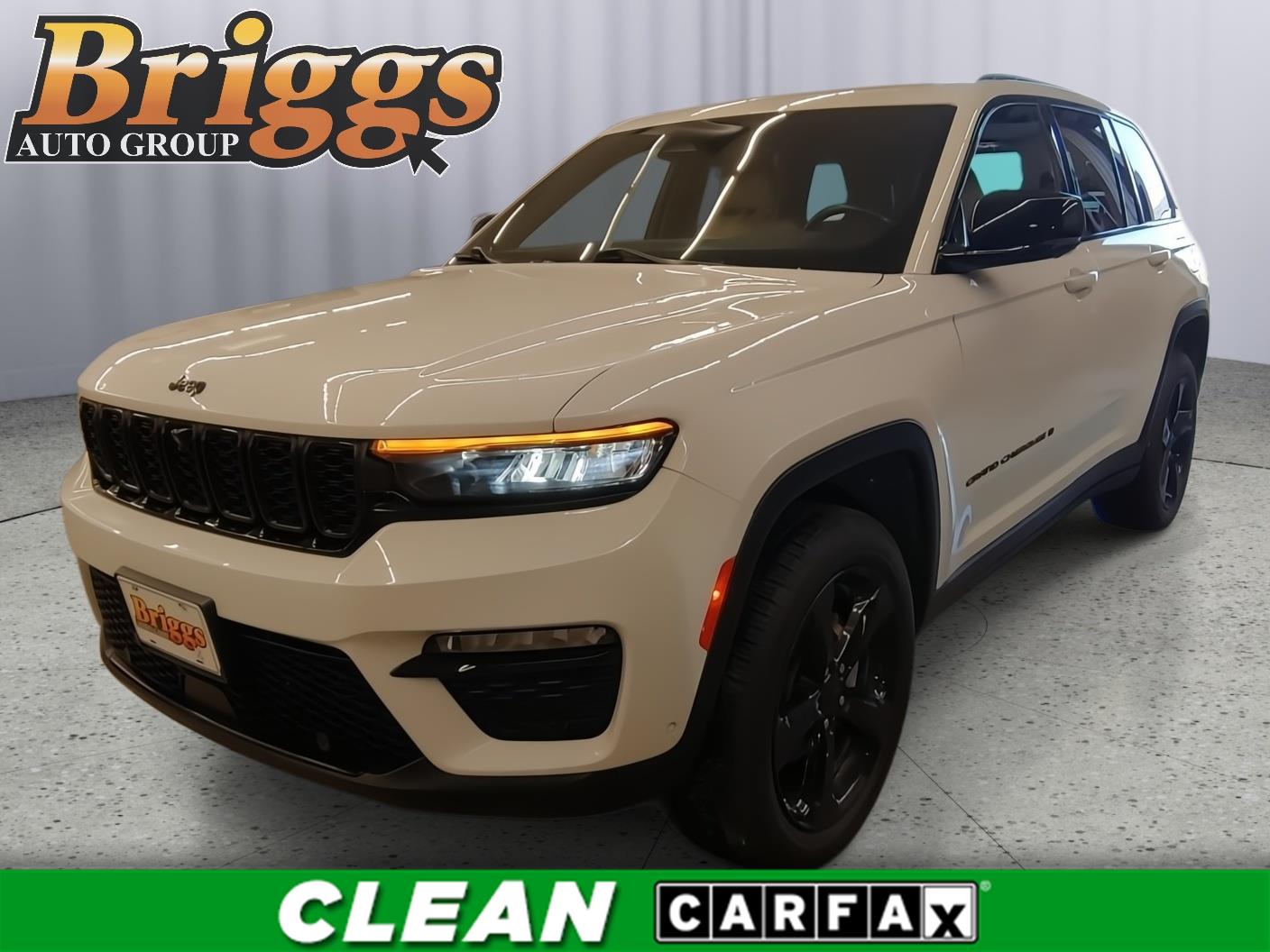 Bright White Clearcoat 2023 Jeep Grand Cherokee SUV / Crossover Four-Wheel Drive 8-Speed Automatic