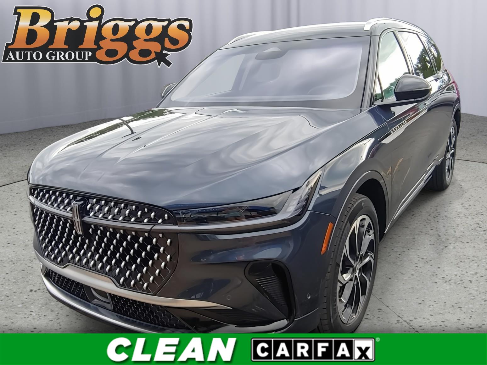 2024 Lincoln Nautilus Azul (Blue Panther Metallic Clearcoat) SUV/Crossover Tracción en las cuatro ruedas 8 velocidades Automática