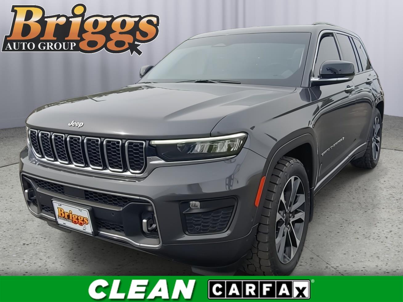 2022 Jeep Grand Cherokee Overland 4WD