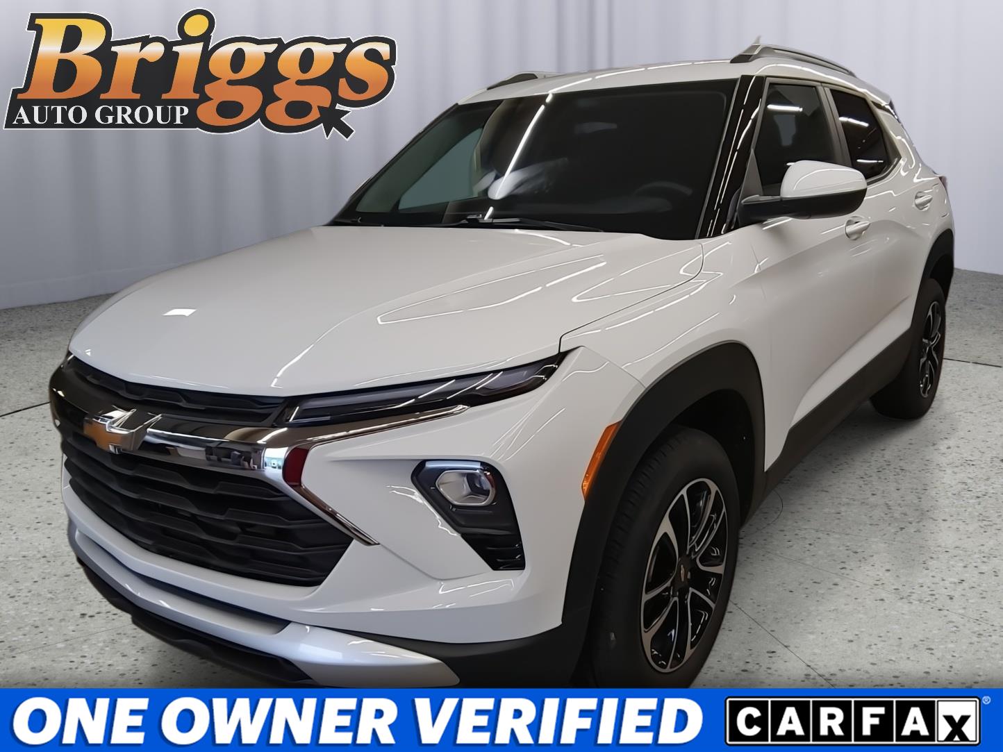 Summit White 2026 Chevrolet Trailblazer SUV / Crossover Four-Wheel Drive 9-Speed Automatic
