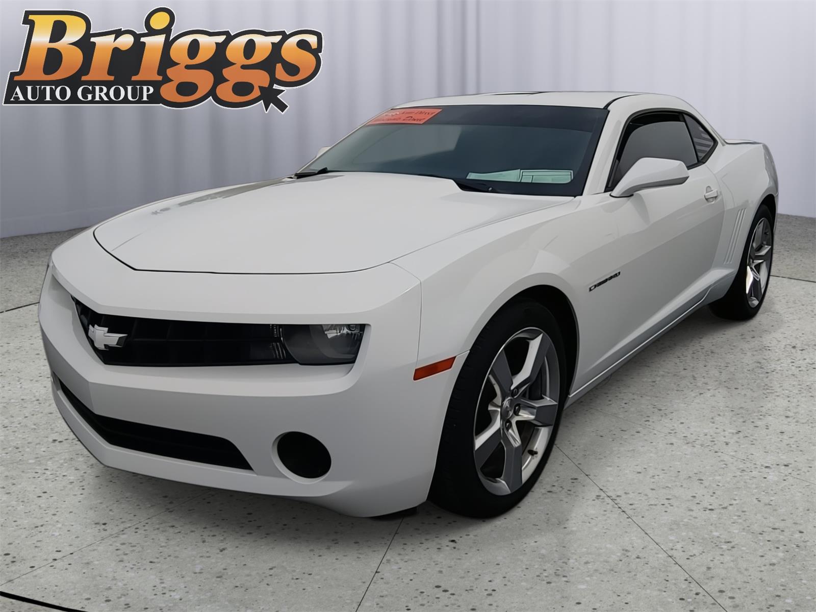 Summit White 2013 Chevrolet Camaro Coupe Rear-Wheel Drive 6-Speed Automatic