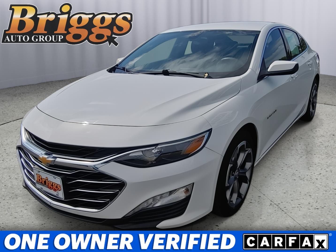 Summit White 2021 Chevrolet Malibu Sedan Front-Wheel Drive Continuously Variable Transmission