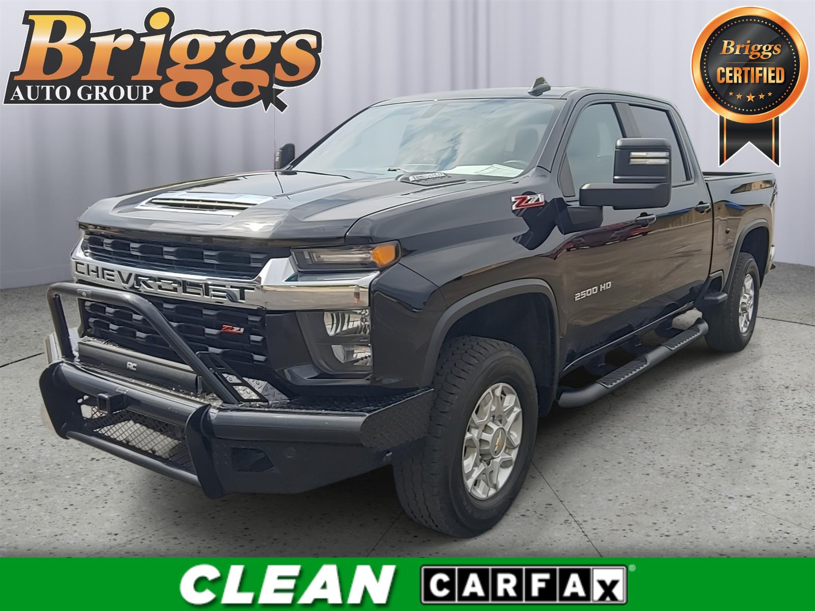 Mosaic Black Metallic 2022 Chevrolet Silverado 2500HD Pickup Truck Four-Wheel Drive Automatic