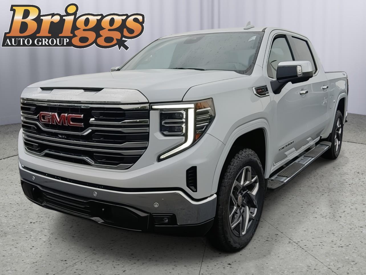 Glacier White Tricoat 2026 GMC Sierra 1500 Pickup Truck Four-Wheel Drive Automatic