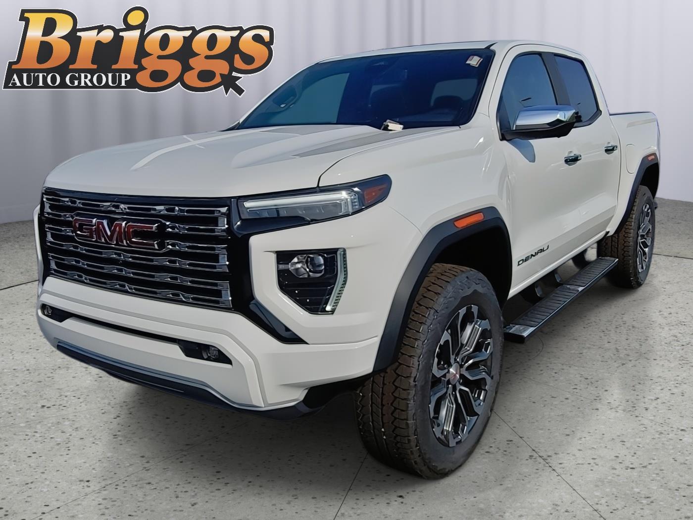 Summit White 2026 GMC Canyon Pickup Truck Four-Wheel Drive 8-Speed Automatic