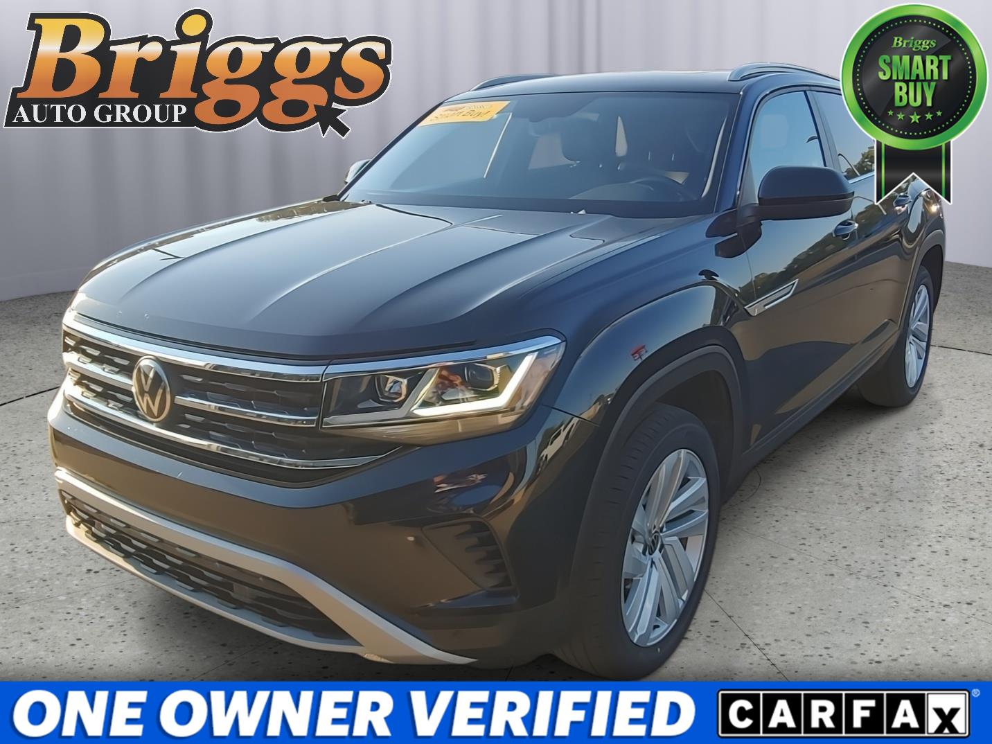 Deep Black Pearl 2021 Volkswagen Atlas Cross Sport SUV / Crossover Front-Wheel Drive Automatic