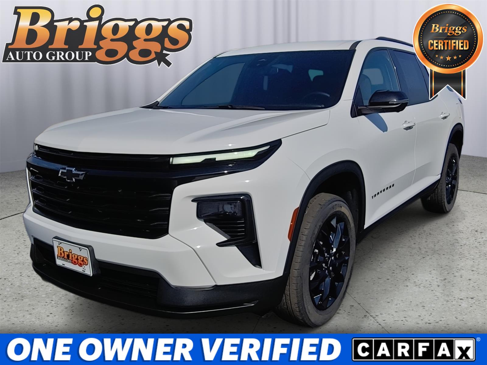 Summit White 2024 Chevrolet Traverse SUV / Crossover Front-Wheel Drive 8-Speed Automatic