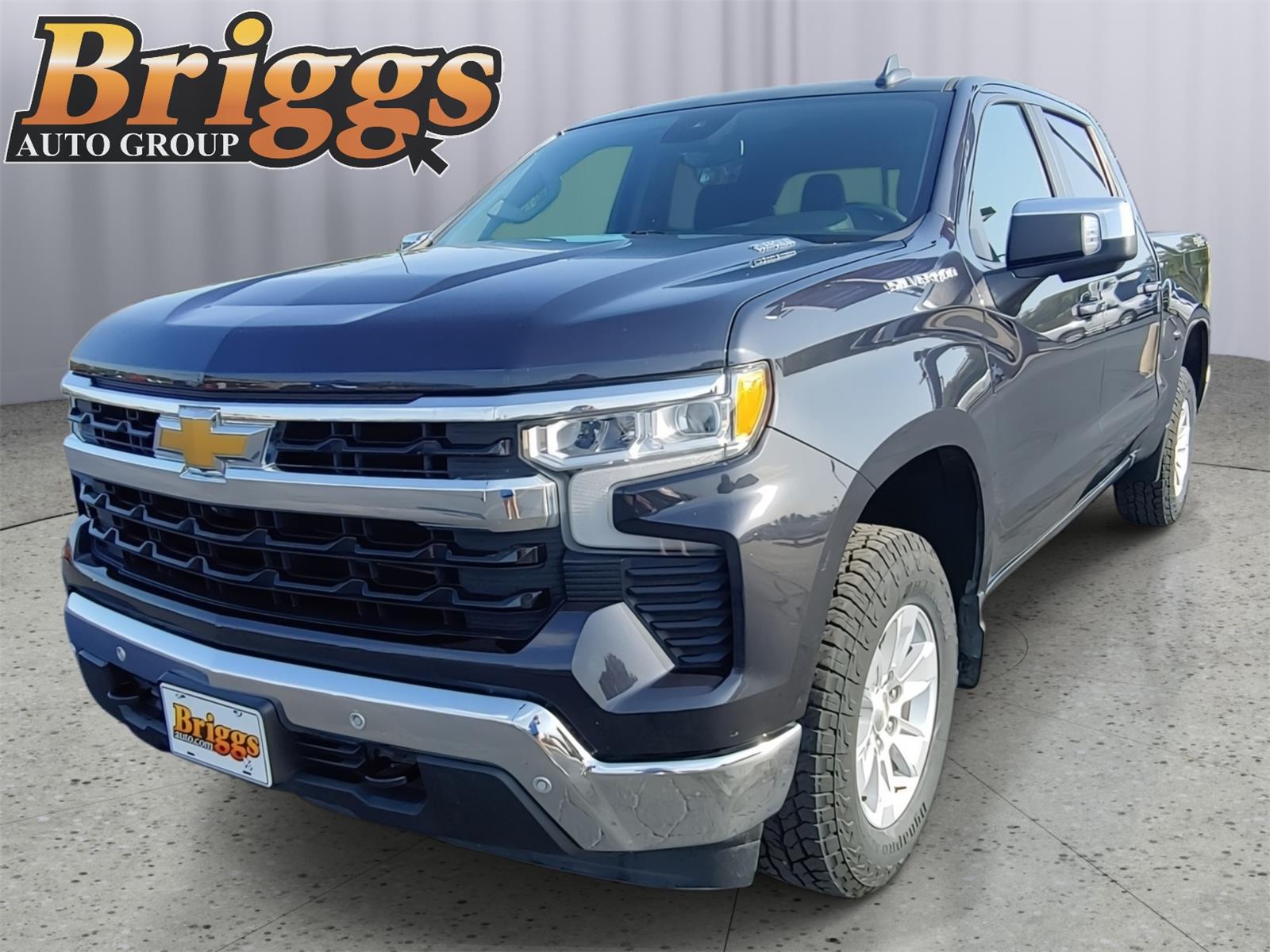 Dark Ash Metallic 2024 Chevrolet Silverado 1500 Pickup Truck Four-Wheel Drive 8-Speed Automatic