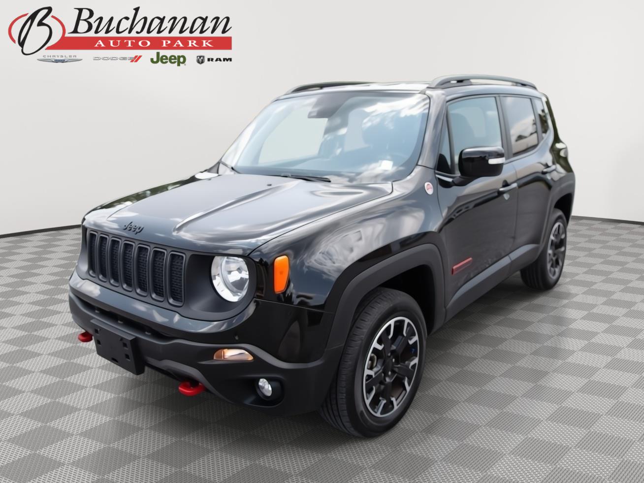 Black Clearcoat 2023 Jeep Renegade SUV / Crossover Four-Wheel Drive 9-Speed Automatic