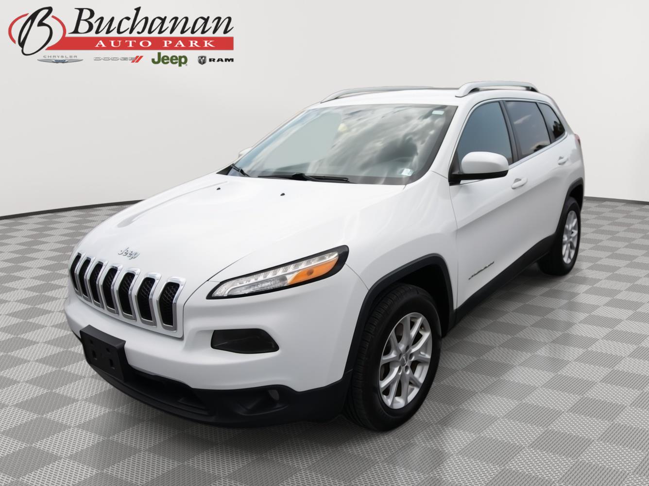 Bright White Clearcoat 2017 Jeep Cherokee SUV / Crossover Four-Wheel Drive 9-Speed Automatic