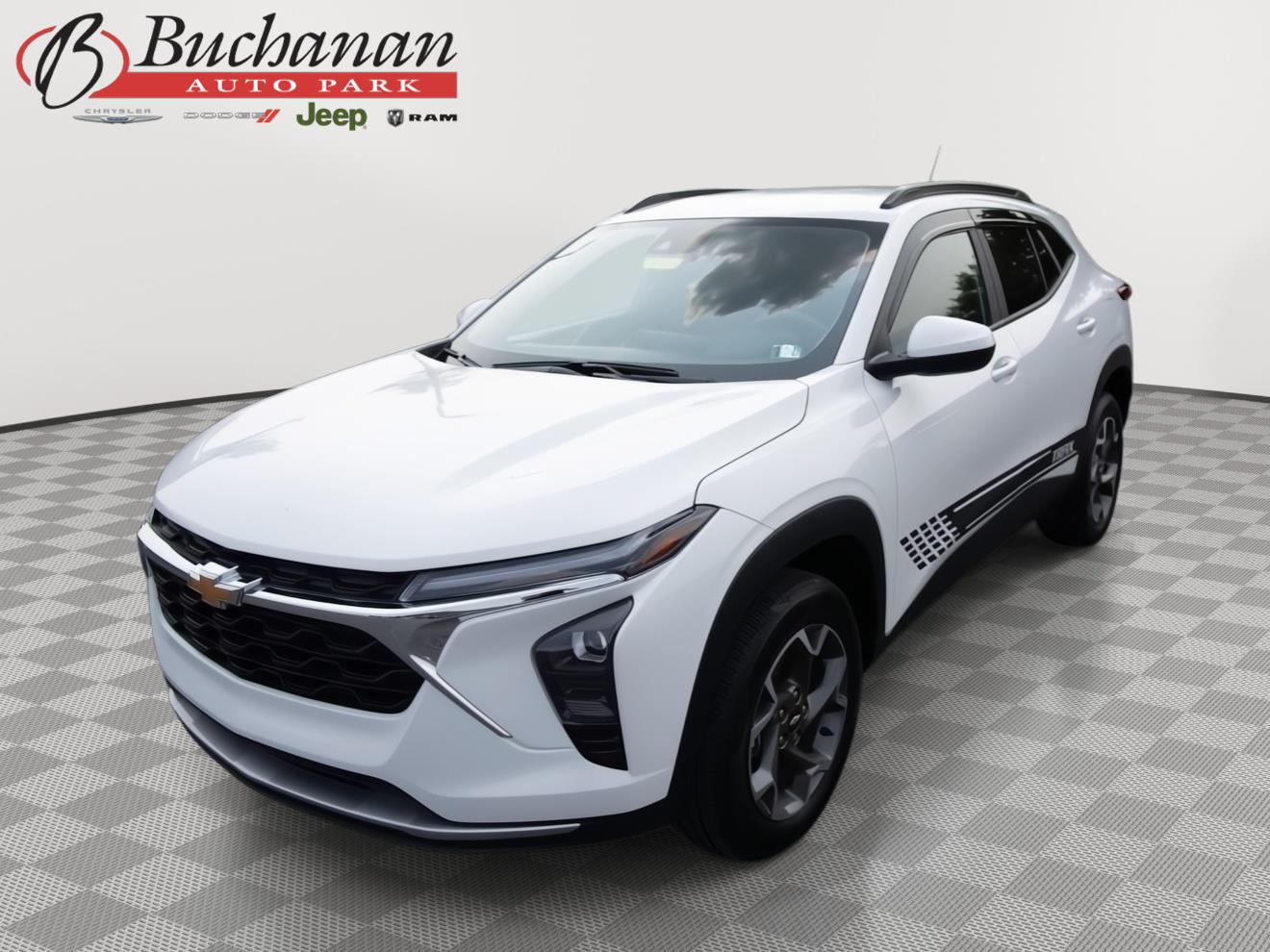 Summit White 2025 Chevrolet Trax SUV / Crossover Front-Wheel Drive 6-Speed Automatic