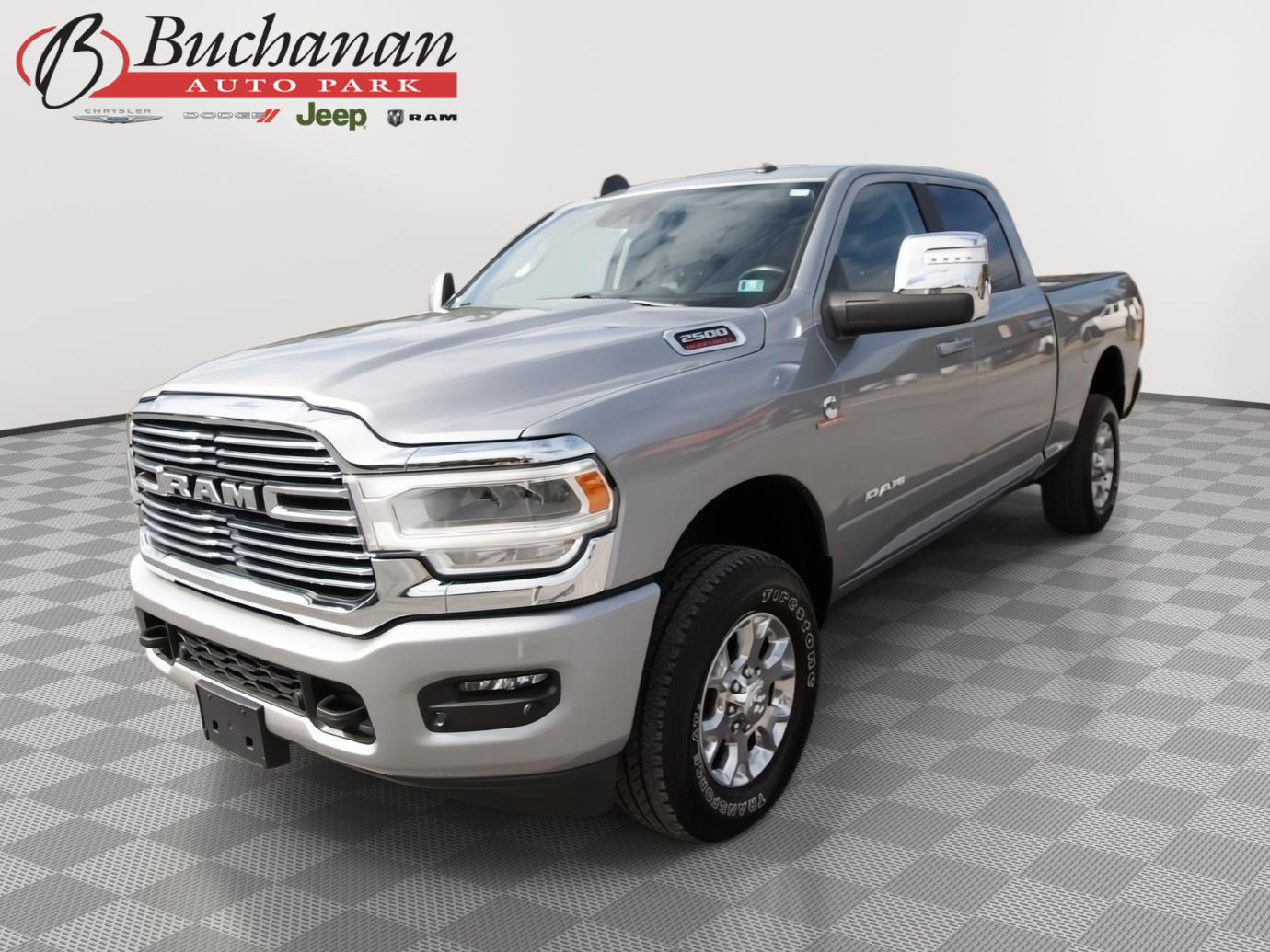 2024 RAM 2500 Plata (Billet Silver Metallic Clearcoat) Camioneta Todo terreno 6 velocidades Automática