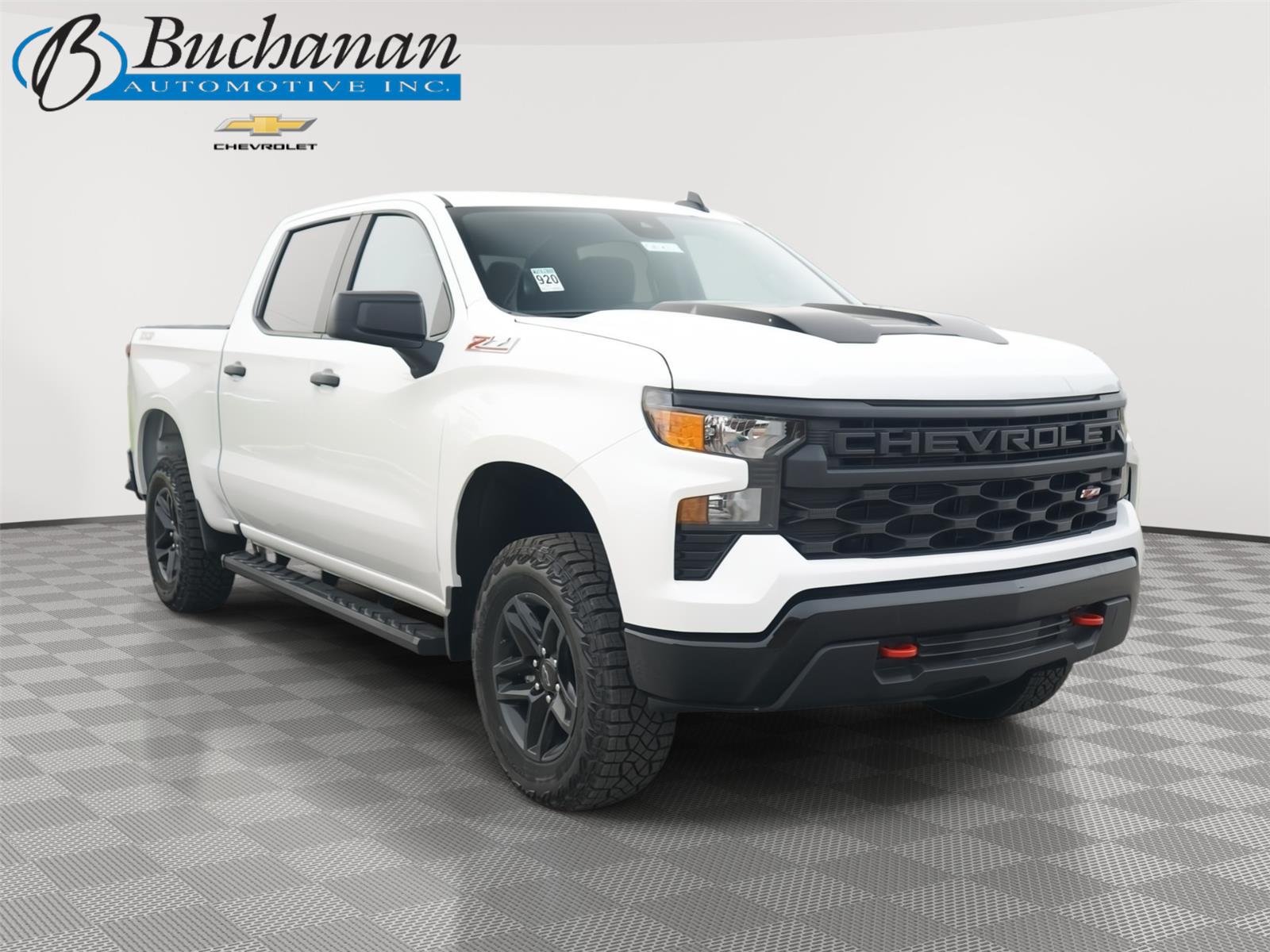 Summit White 2026 Chevrolet Silverado 1500 Pickup Truck Four-Wheel Drive Automatic