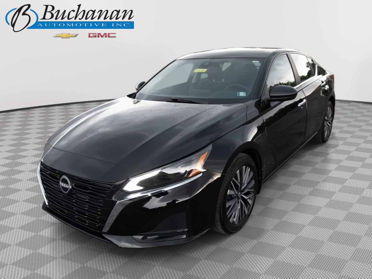 Super Black 2025 Nissan Altima Sedan Front-Wheel Drive Continuously Variable Transmission