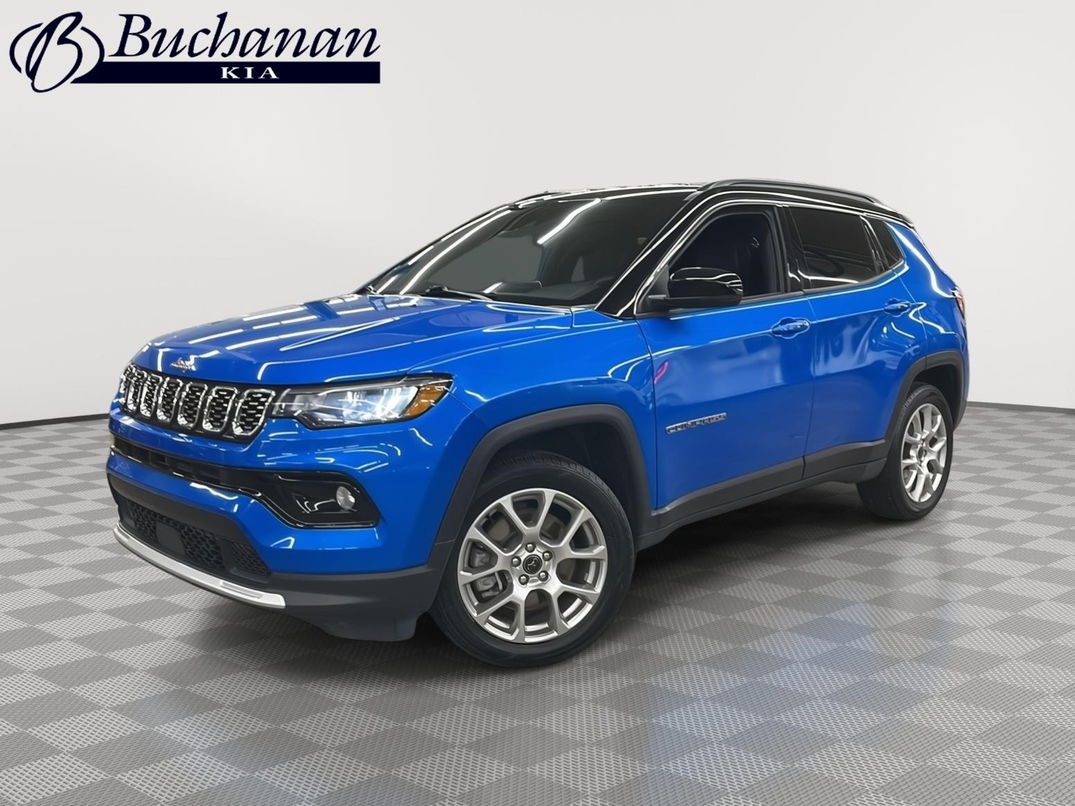 Hydro Blue Pearlcoat 2025 Jeep Compass SUV / Crossover Four-Wheel Drive 8-Speed Automatic