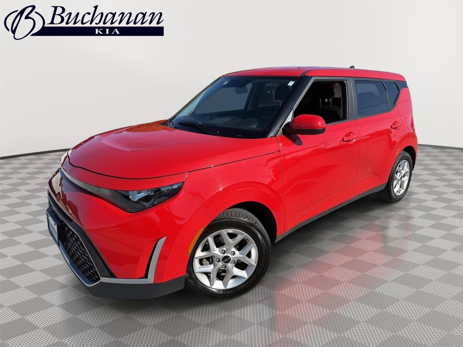 Inferno Red 2025 Kia Soul LX FWD SUV / Crossover Front-Wheel Drive Continuously Variable Transmission