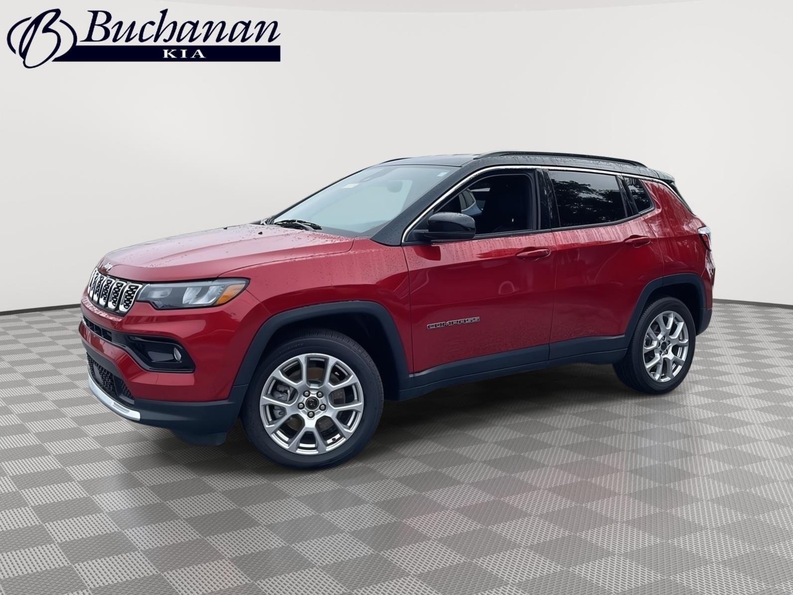 Red Hot Pearlcoat 2025 Jeep Compass SUV / Crossover Four-Wheel Drive 8-Speed Automatic