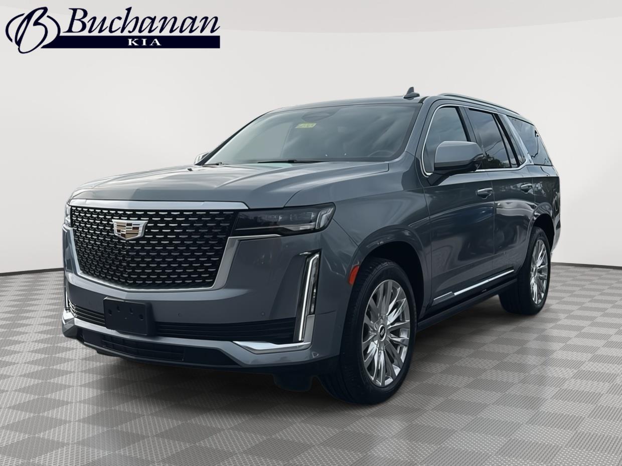  2022 Cadillac Escalade Premium Luxury 4WD   