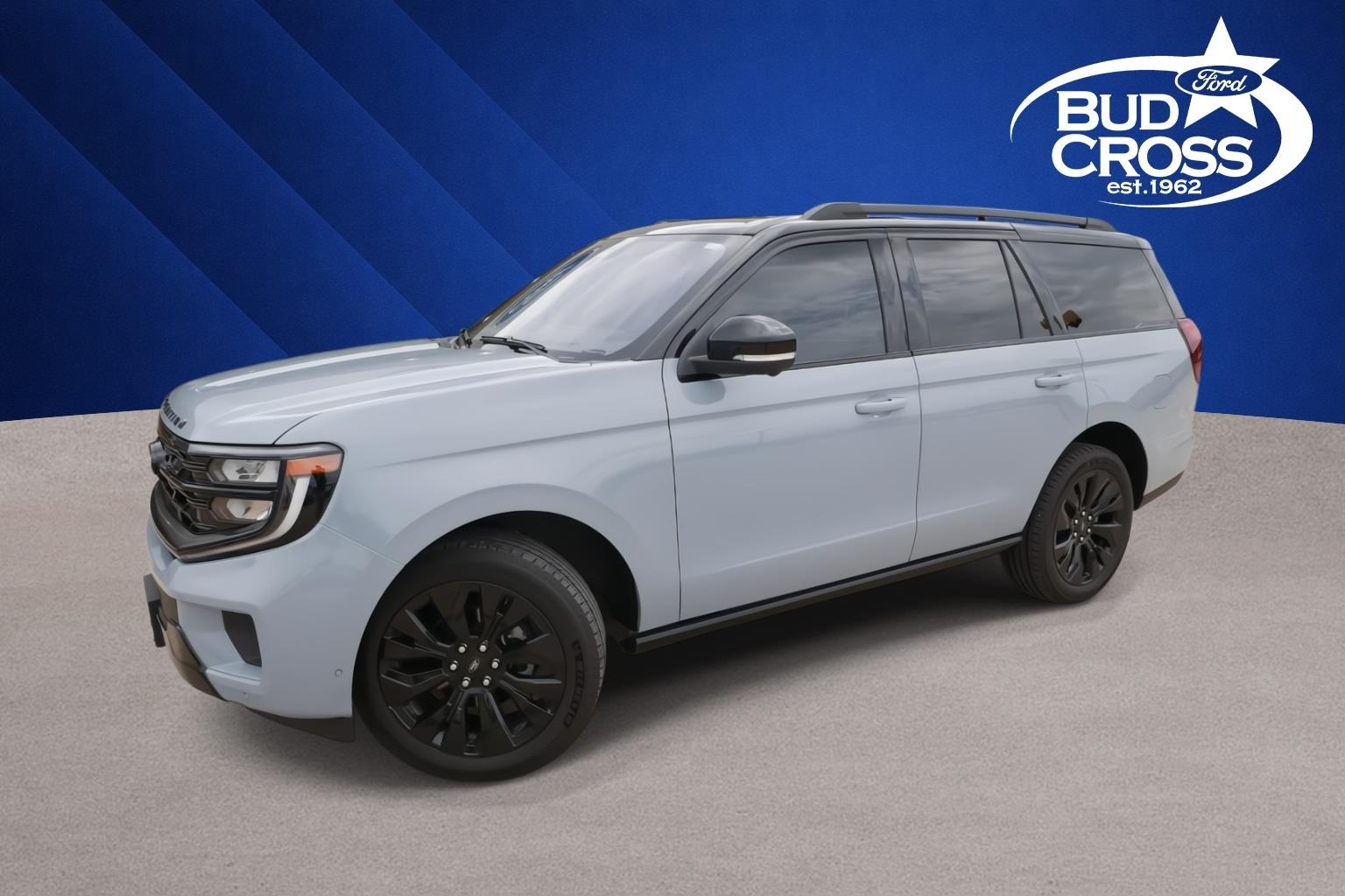 Glacier Gray Metallic Tri-Coat 2025 Ford Expedition SUV / Crossover Four-Wheel Drive Automatic
