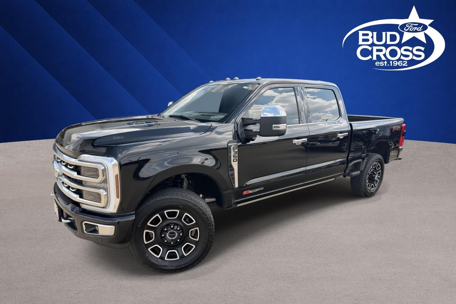 Agate Black Metallic 2024 Ford F-350 Super Duty Pickup Truck Four-Wheel Drive Automatic