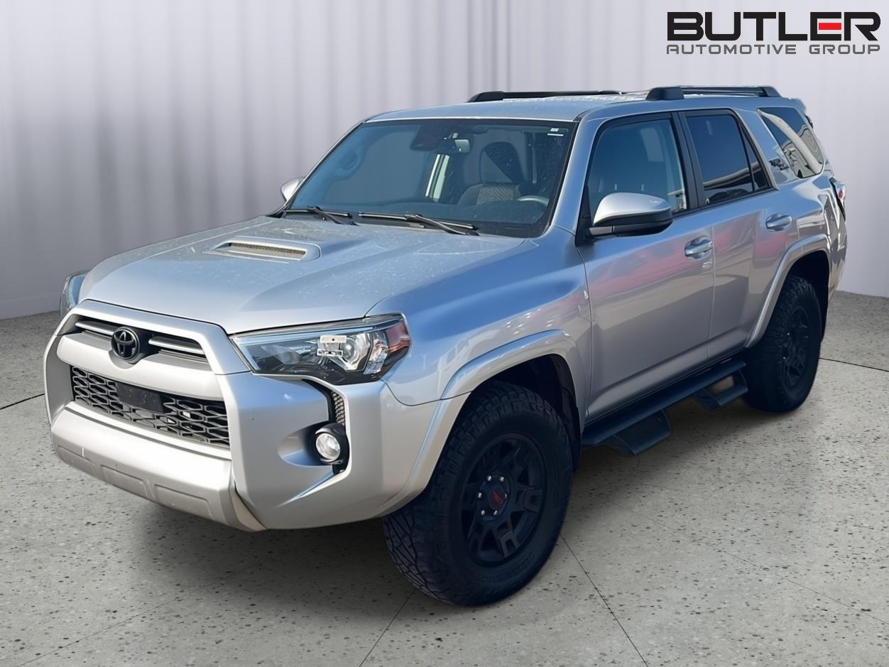 Classic Silver Metallic 2020 Toyota 4Runner TRD Off-Road 4WD SUV / Crossover Four-Wheel Drive 5-Speed Automatic