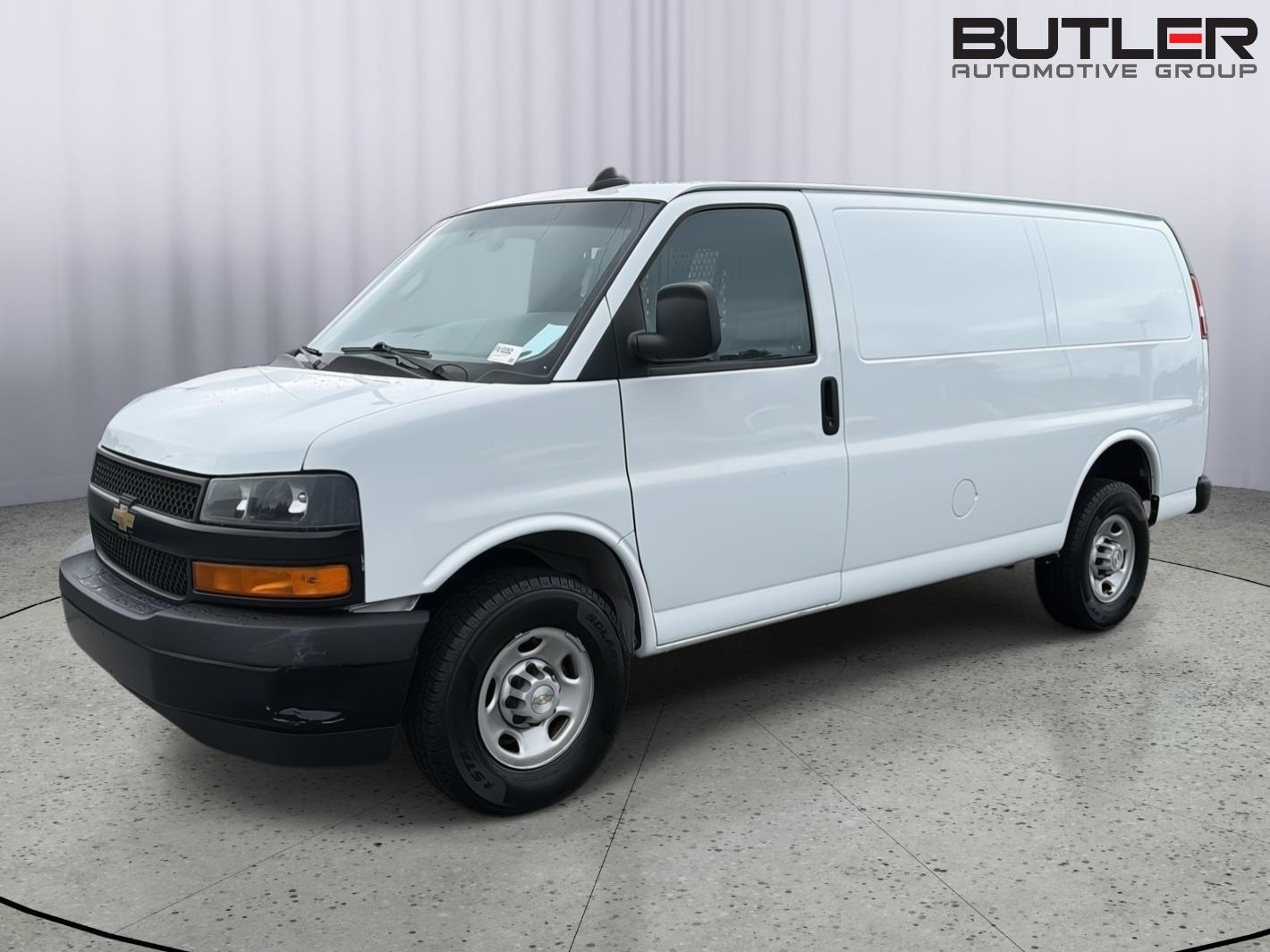 Summit White 2022 Chevrolet Express Cargo Van Rear-Wheel Drive 8-Speed Automatic