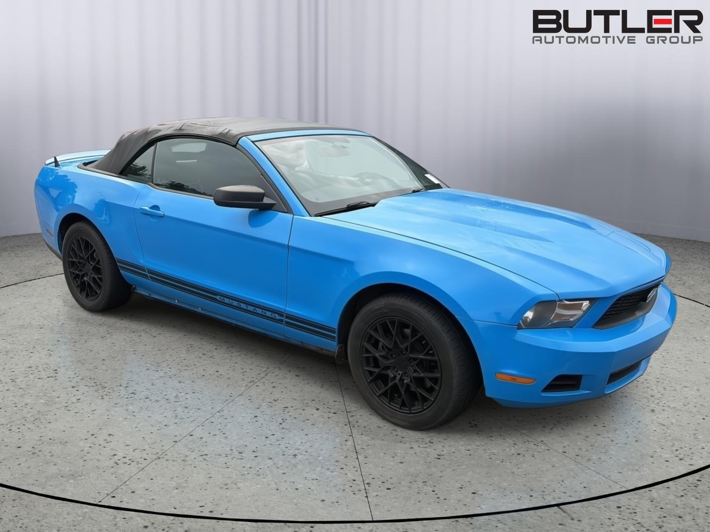 Used 2012 Ford Mustang Convertible