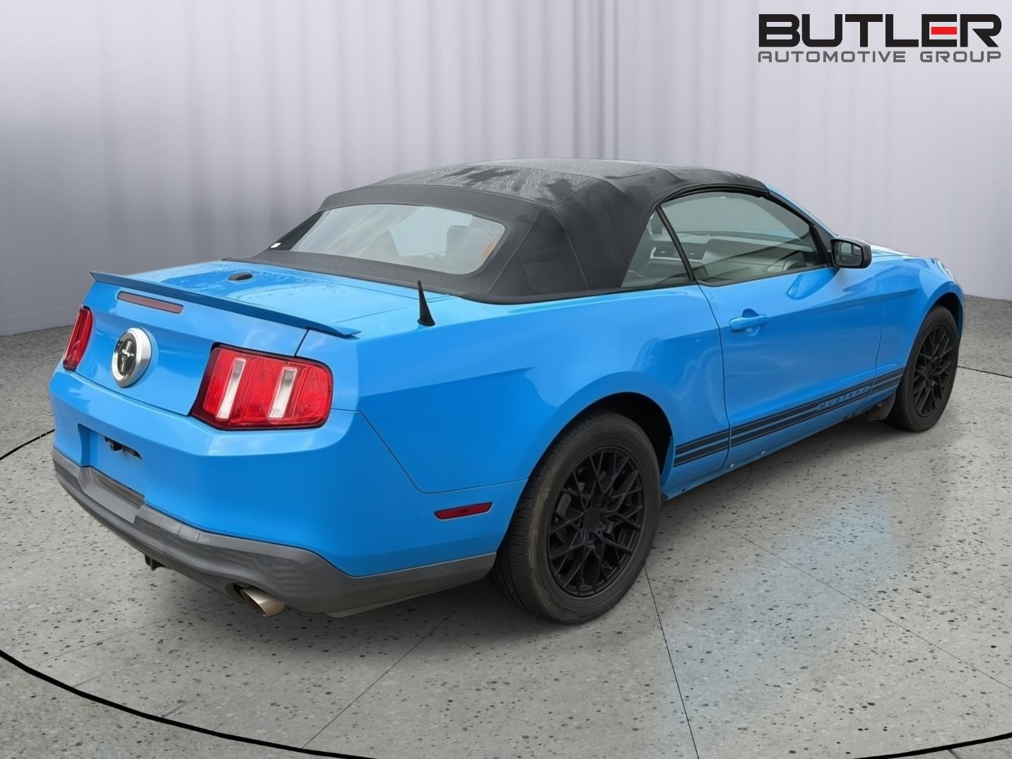Used 2012 Ford Mustang Convertible