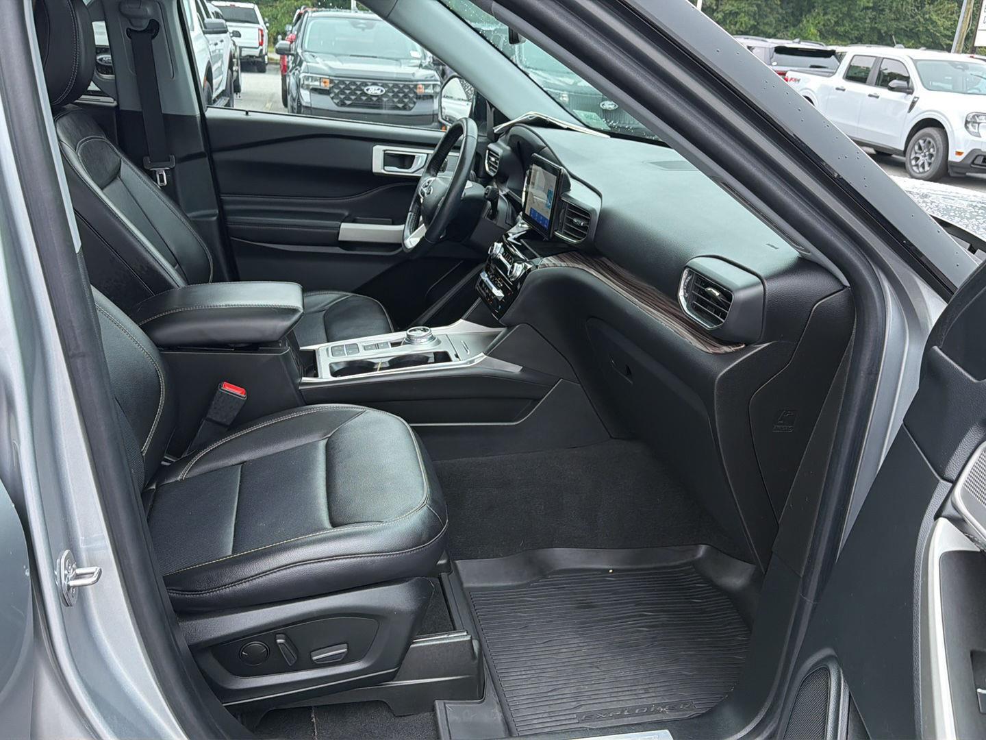 Used 2022 Ford Explorer SUV