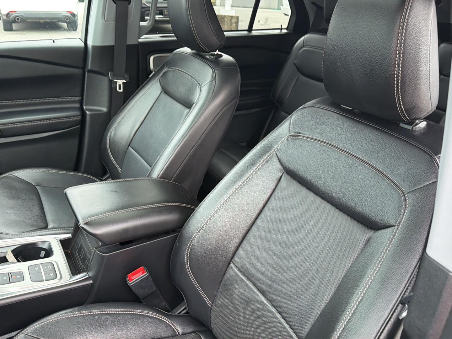 Used 2022 Ford Explorer SUV