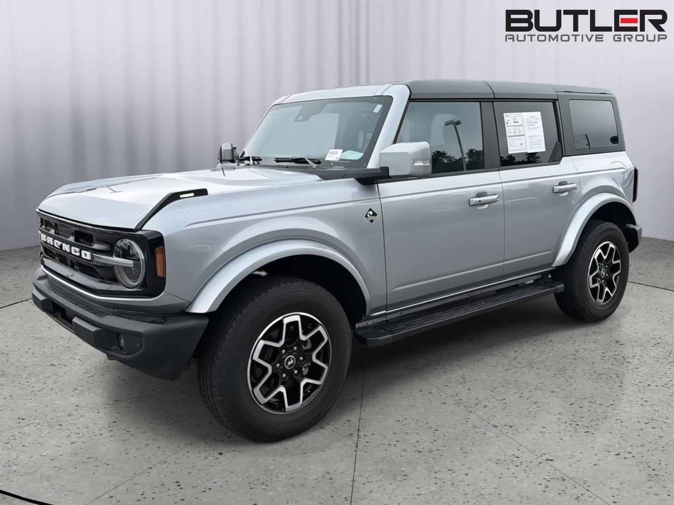 2024 Ford Bronco Outer Banks 4-Door 4WD