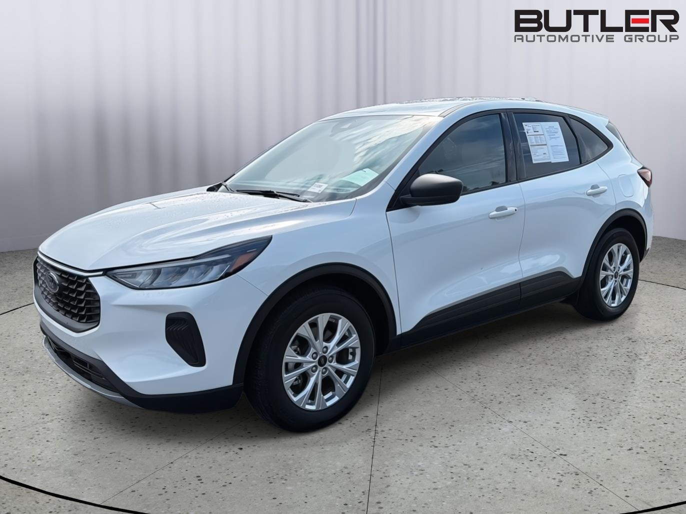 Oxford White 2025 Ford Escape SUV / Crossover Front-Wheel Drive 8-Speed Automatic