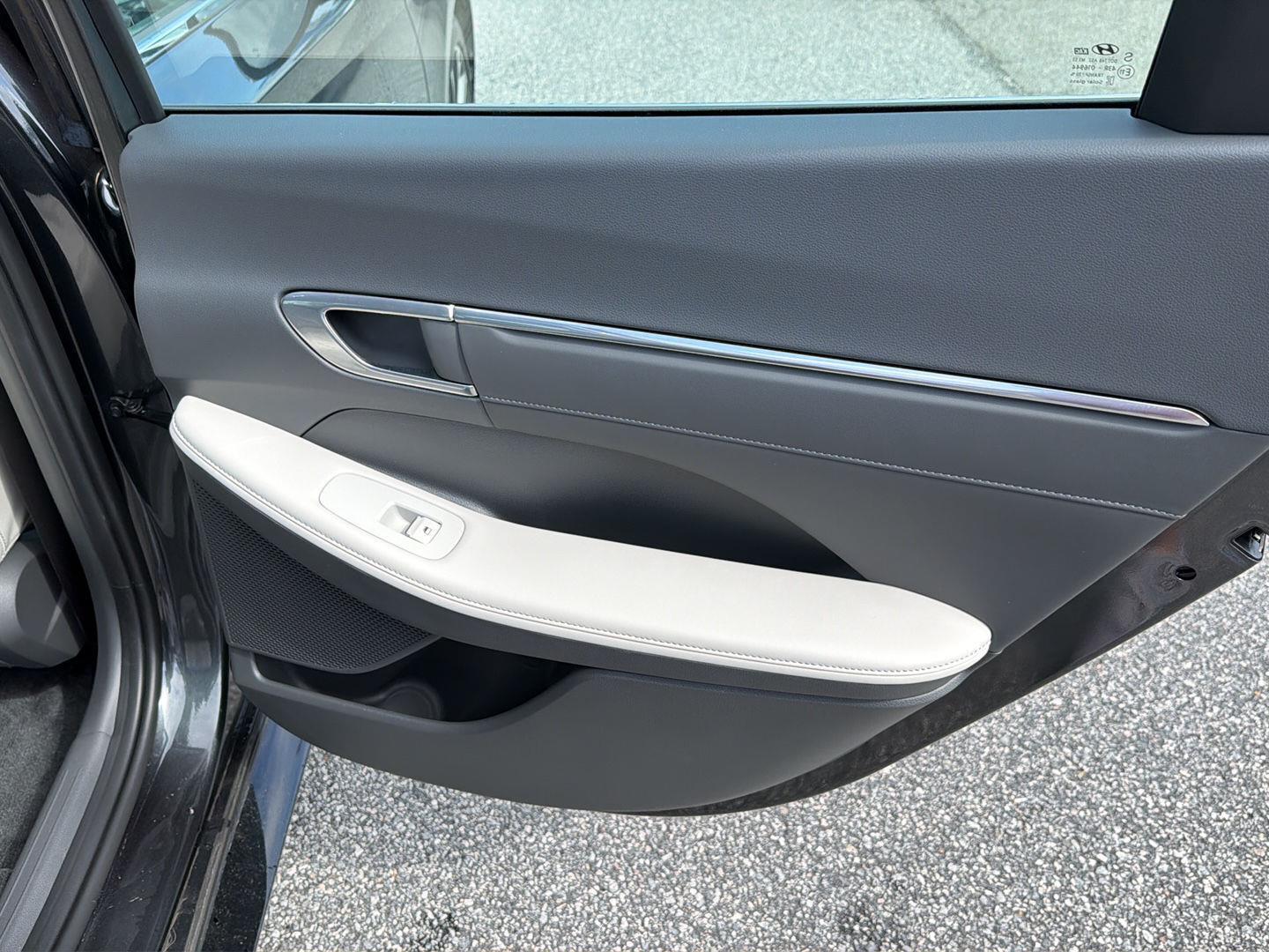Used 2023 Hyundai Sonata Sedan